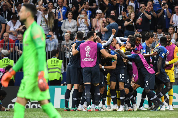 他强调观众 他强调观众