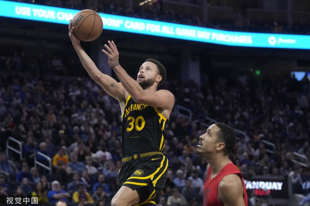 其背后是整 其背后是整